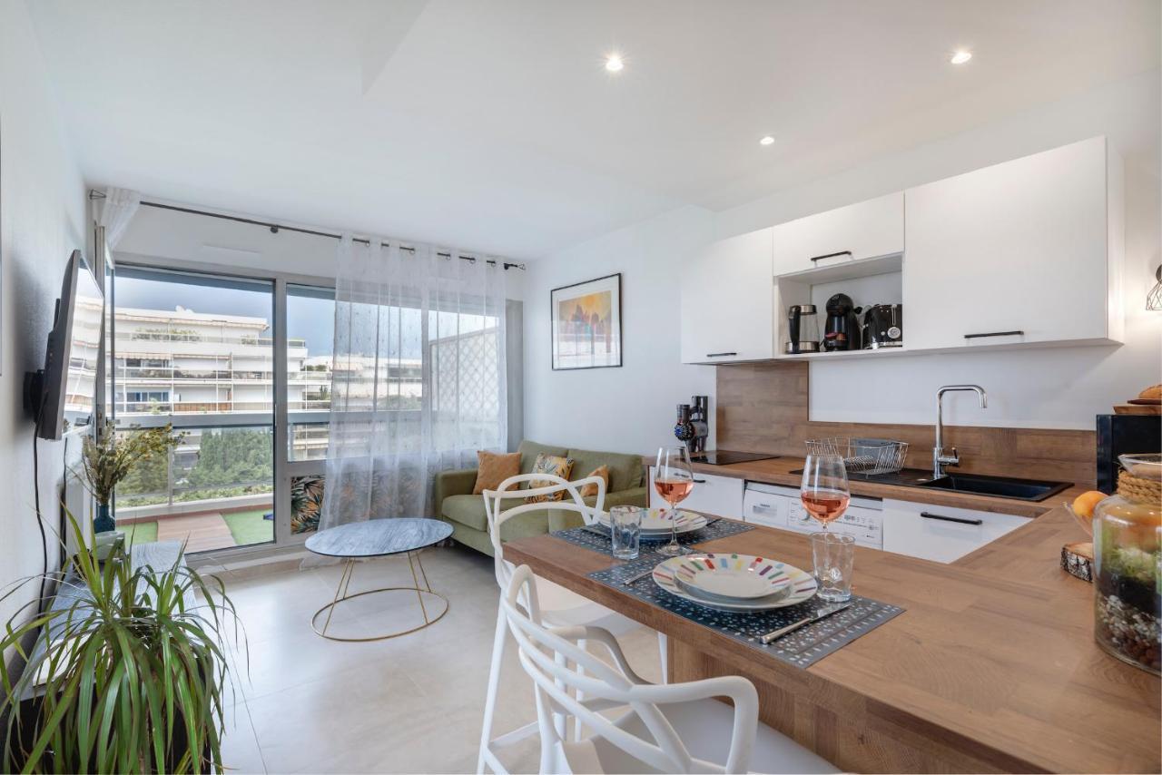 Coup De Coeur! Vue Mer! Terrasse Dangle! Antibes Exterior photo